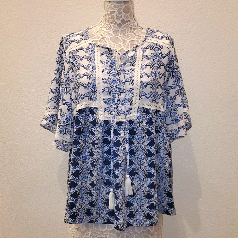 GNW Flowy Bohemian White & Blue Blouse